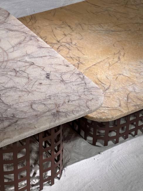 Столик кофейный Mara Masai Lacquered коричневый, бежевый 906х507х385 мм