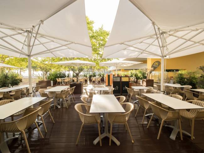 Зонт профессиональный телескопический 5х6 м Capri Starwhite белый, слоновая кость 5000х6000 мм