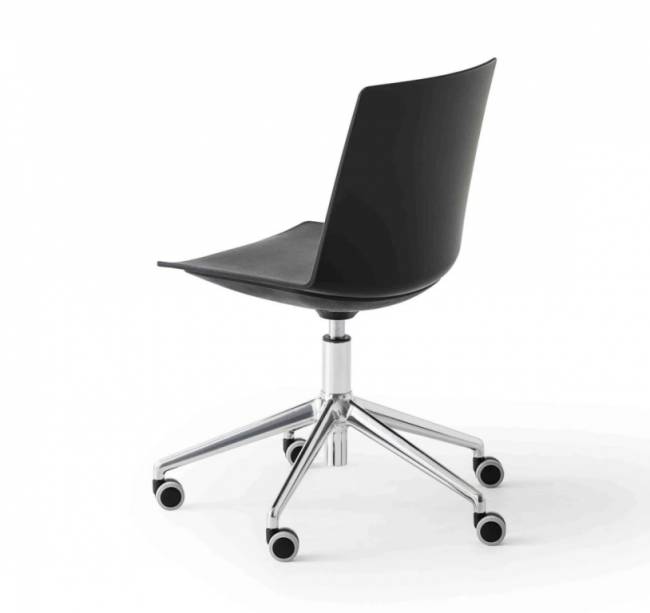 Стул офисный пластиковый Jubel 5R 580х580х830 мм